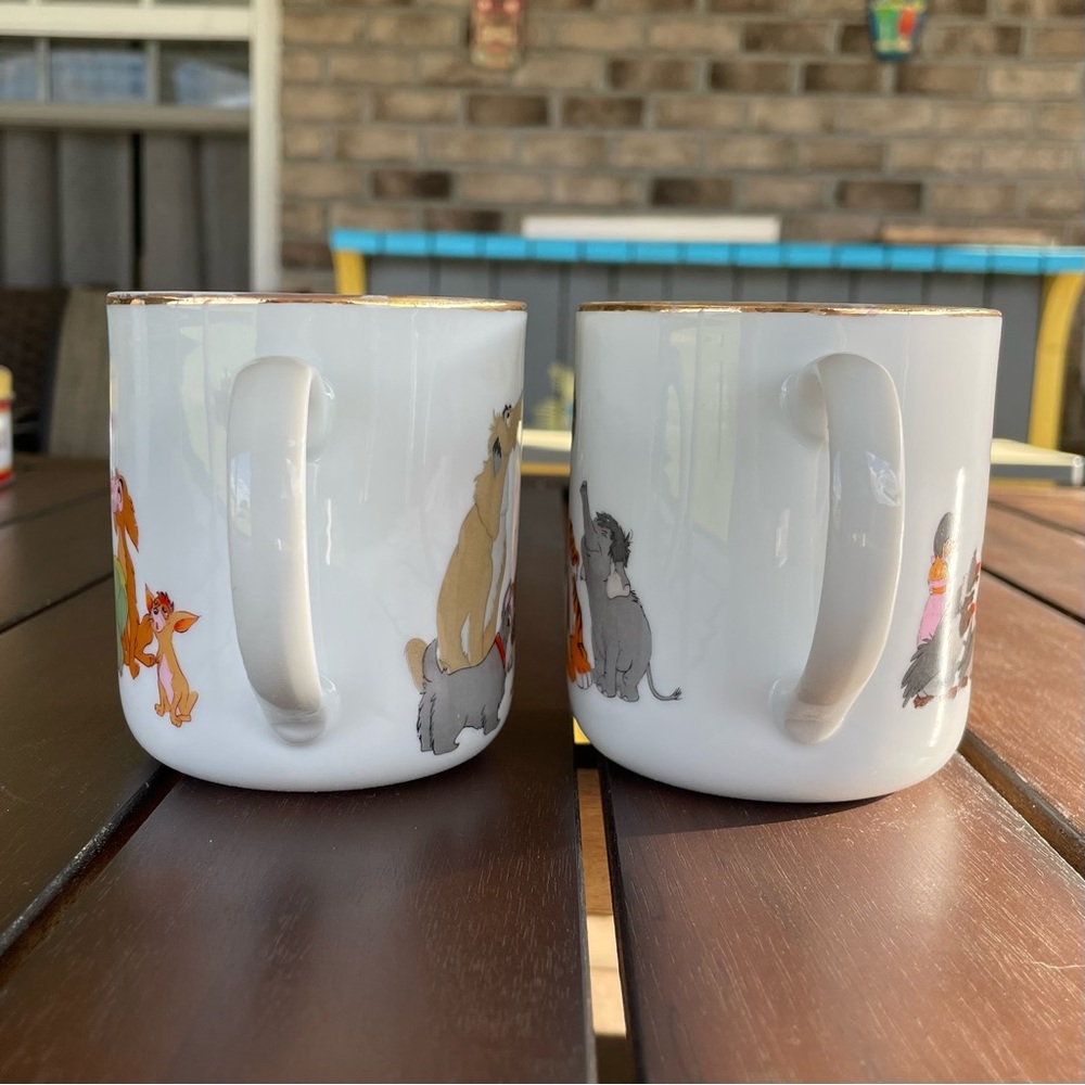 Set of 2 Vintage Disney Mugs - Picture 4 of 6